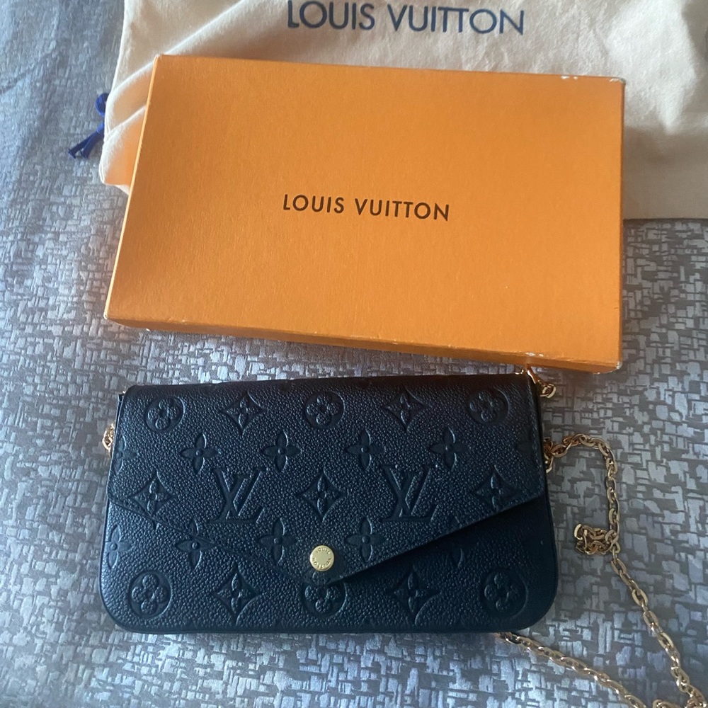 LV pochette never used!